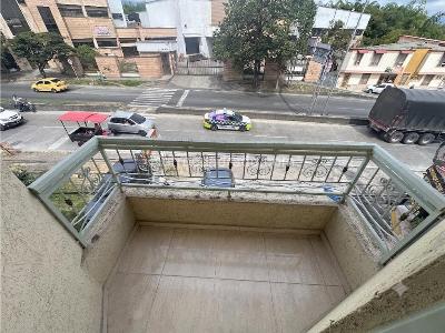Casa de 5 alcobas en venta en Ciudad Dorada, Armenia, 214 m² · foto 3 de 12
