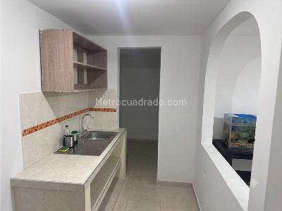 Casa de 5 alcobas en venta en Ciudad Dorada, Armenia, 214 m² · foto 5 de 12