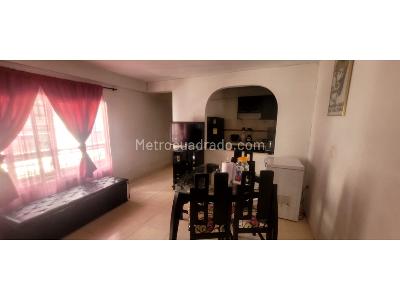 Casa de 5 alcobas en venta en Ciudad Dorada, Armenia, 214 m² · foto 7 de 12