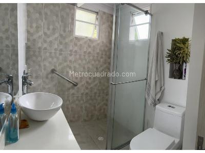 Casa de 3 alcobas en venta en Calle 19 Norte, Armenia, 150 m² · foto 10 de 16