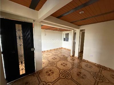 Casa de 3 alcobas en venta en El Recreo, Armenia, 120 m² · foto 7 de 20