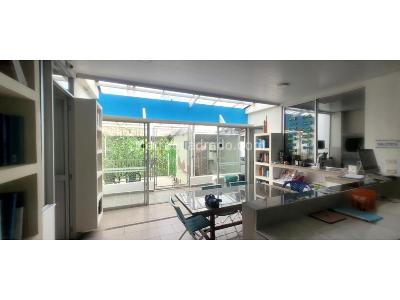 Casa de 5 alcobas en venta en Cll 5norte, Armenia, 557 m² · foto 3 de 19
