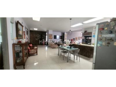 Casa de 5 alcobas en venta en Cll 5norte, Armenia, 557 m² · foto 5 de 19