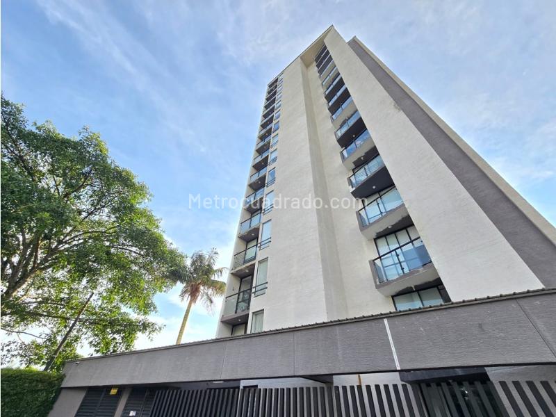 Apartamento en Arriendo, Av Centenario, Armenia