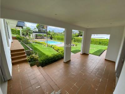 Casa de 4 alcobas en venta en Club Campestre, Armenia · foto 14 de 20