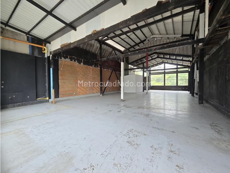 Local Comercial en Arriendo, Km 2 Via Armenia Pereira, Armenia - Vista 5