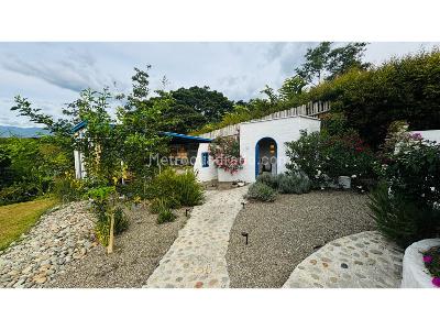 Casa de 4 alcobas en venta en Km 1 2 Via La Tebaida Al Valle, Armenia, 262 m² · foto 18 de 20