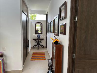 Casa de 3 alcobas en venta en Via Al Caimo, Armenia, 231 m² · foto 12 de 20