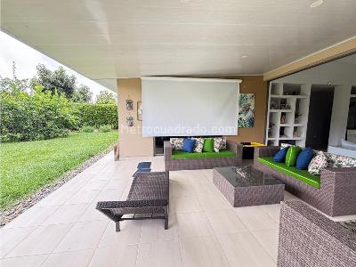 Casa de 3 alcobas en venta en El Caimo, Armenia, 250 m² · foto 16 de 20