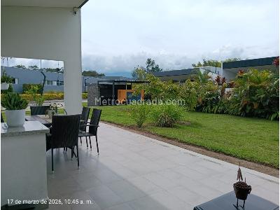 Casa de 3 alcobas en venta en Via Al Caimo, Armenia, 188 m² · foto 17 de 20