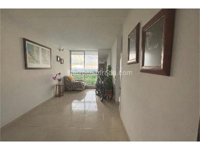 Apartamento de 2 alcobas en venta en Via Aeropuerto El Eden, Armenia, 37 m² · foto 2 de 17