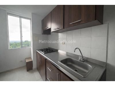 Apartamento de 2 alcobas en venta en Via Aeropuerto El Eden, Armenia, 37 m² · foto 4 de 17