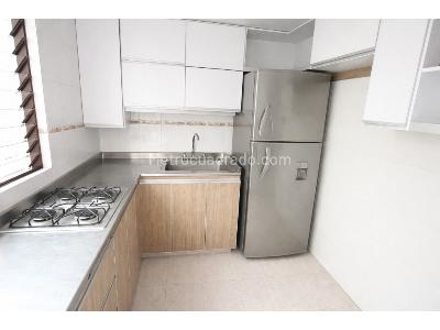 Casa de 4 alcobas en venta en Barrio 60 Casas, Armenia, 110 m² · foto 11 de 13