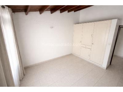 Casa de 4 alcobas en venta en Barrio 60 Casas, Armenia, 110 m² · foto 5 de 13