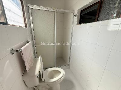 Casa de 4 alcobas en venta en Barrio 60 Casas, Armenia, 110 m² · foto 9 de 13