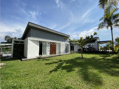 Casa de 4 alcobas en venta en Km 1 5 Via Club Campestre, Armenia · foto 4 de 20