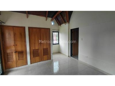 Casa de 4 alcobas en venta en Via Barcelona, Armenia, 500 m² · foto 16 de 20