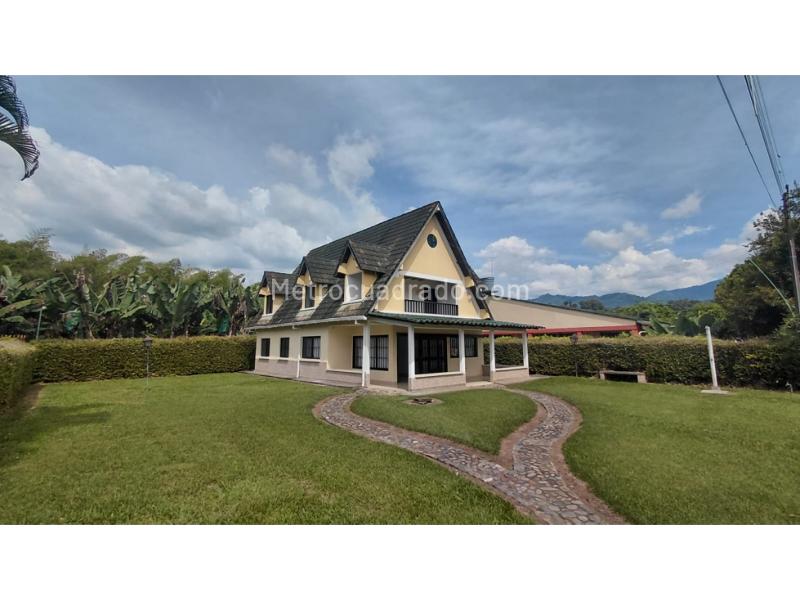 Casa – Armenia - Vista 2