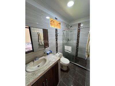 Casa de 5 alcobas en venta en Km 1 5 Via Al Aeropuerto, Armenia, 400 m² · foto 12 de 20