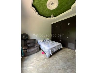 Casa de 5 alcobas en venta en Km 1 5 Via Al Aeropuerto, Armenia, 400 m² · foto 14 de 20