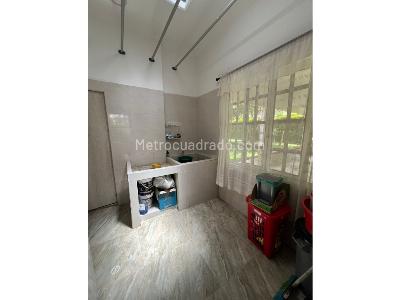 Casa de 5 alcobas en venta en Km 1 5 Via Al Aeropuerto, Armenia, 400 m² · foto 6 de 20