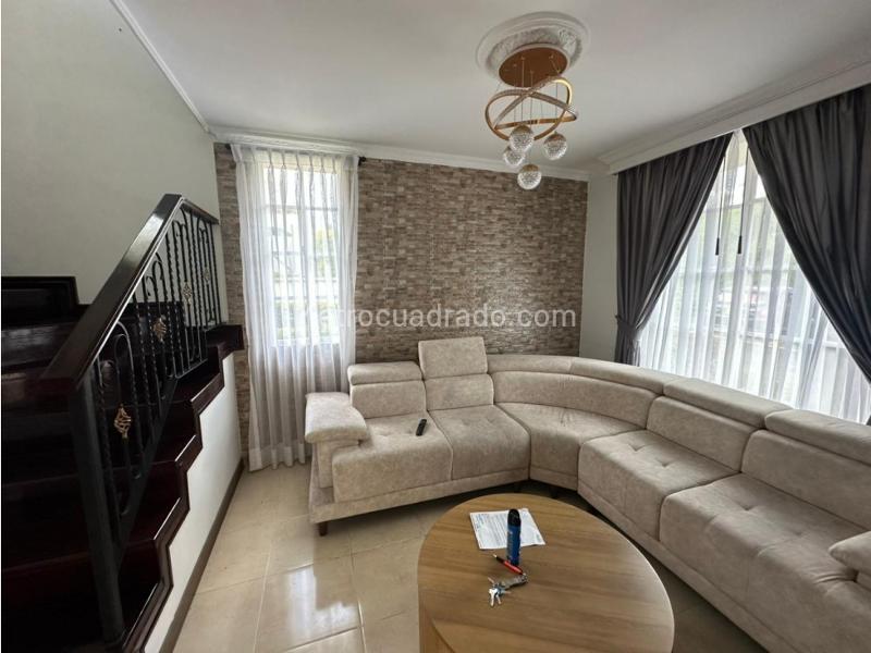 Casa – Armenia - Vista 3