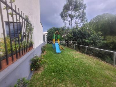 Casa de 2 alcobas en venta en Norte, Armenia, 84 m² · foto 2 de 20
