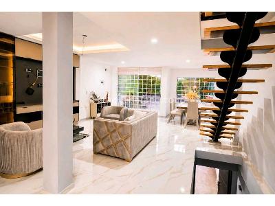 Casa de 4 alcobas en venta en El Recreo, Armenia, 265 m² · foto 3 de 15