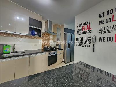 Casa de 3 alcobas en venta en Av 19, Armenia, 145 m² · foto 5 de 19