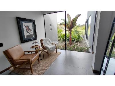 Casa de 3 alcobas en venta en Via Circasia, Armenia · foto 4 de 20
