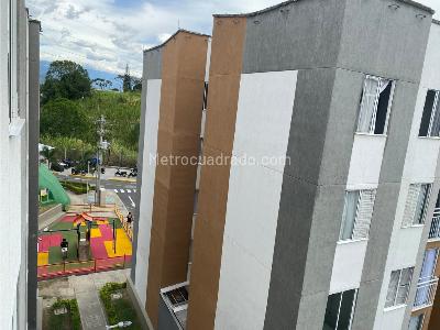Apartamento de 2 alcobas en venta en La Patria, Armenia, 44 m² · foto 7 de 13