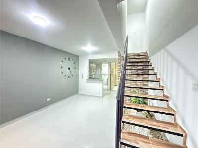 Casa de 3 alcobas en venta en Puerto Espejo, Armenia, 68 m² · foto 3 de 11