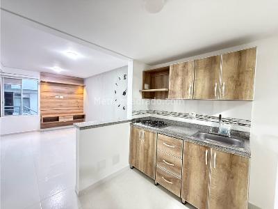 Casa de 3 alcobas en venta en Puerto Espejo, Armenia, 68 m² · foto 5 de 11