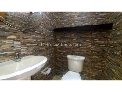 Casa de 3 alcobas en venta en Kilometro 1 Via Armenia, Armenia, 177 m² · foto 7 de 20