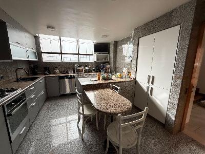 Casa de 3 alcobas en venta en Gratamira, Bogotá, 265 m² · foto 14 de 20