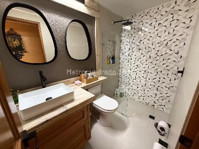 Casa de 3 alcobas en venta en Gratamira, Bogotá, 265 m² · foto 10 de 20
