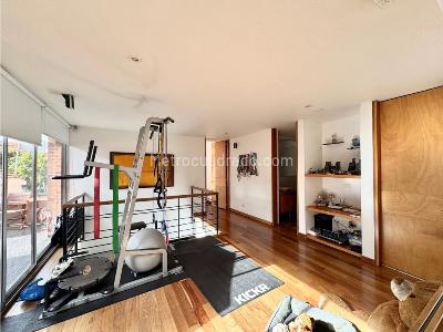 Apartamento en venta en Santa Barbara, Bogotá · foto 7 de 16