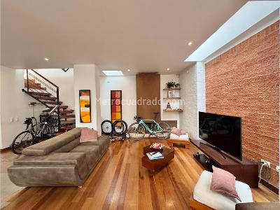 Apartamento en venta en Santa Barbara, Bogotá · foto 10 de 16