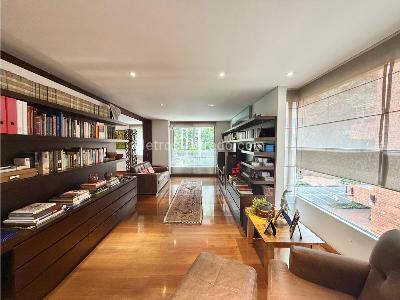 Apartamento en venta en Chico Reservado, Bogotá · foto 8 de 16