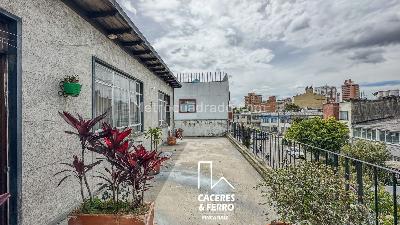 Casa de 5 alcobas en venta en La Soledad, Bogotá, 387 m² · foto 17 de 18