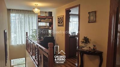 Casa de 5 alcobas en venta en Campin, Bogotá, 136 m² · foto 6 de 20