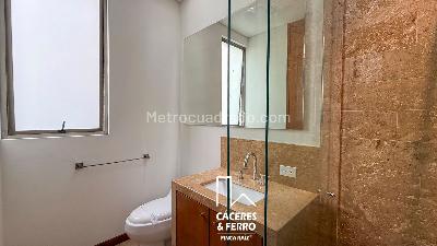 Apartamento de 3 alcobas en arriendo en El Retiro, Bogotá, 238 m² · foto 14 de 20