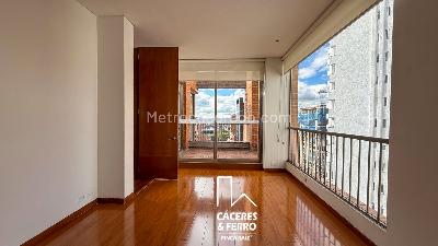 Apartamento de 3 alcobas en arriendo en El Retiro, Bogotá, 238 m² · foto 16 de 20