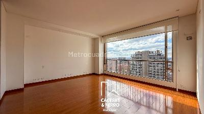 Apartamento de 3 alcobas en arriendo en El Retiro, Bogotá, 238 m² · foto 19 de 20