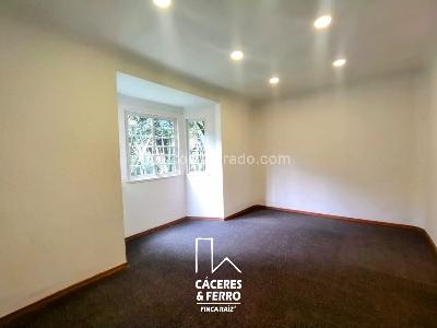 Casa en venta en Quinta Camacho, Bogotá · foto 11 de 18