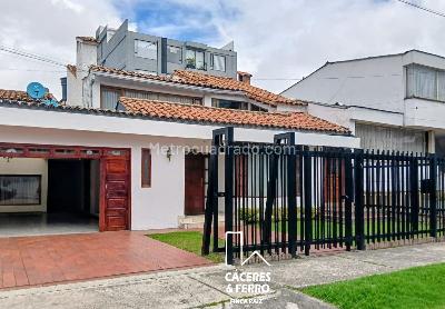Casa en Venta, Cedritos, Bogotá D.C.