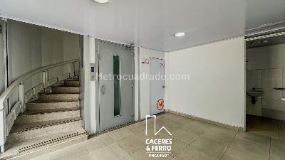 Casa de 1 alcoba en arriendo en Quinta Paredes, Bogotá, 613 m² · foto 5 de 19