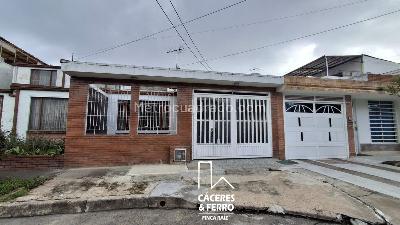 Casa en Arriendo, Kennedy Mandalay Etapa A Sector Ii, Bogotá D.C.