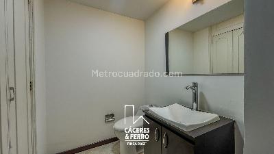 Apartamento de 3 alcobas en venta en Usaquen Santa Barbara Oriental, Bogotá, 154 m² · foto 11 de 20