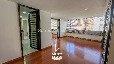 Apartamento de 3 alcobas en venta en Usaquen Santa Barbara Oriental, Bogotá, 154 m² · foto 2 de 20
